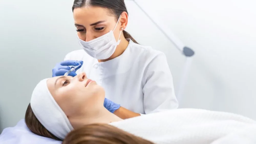 Image for The Pros and Cons of Dermal Fillers Treatment 